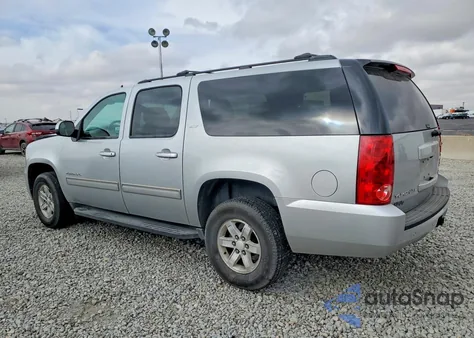 2013 GMC Yukon Xl K1500 Slt z USA, uszkodzony, nr VIN 1GKS2KE75DR214976